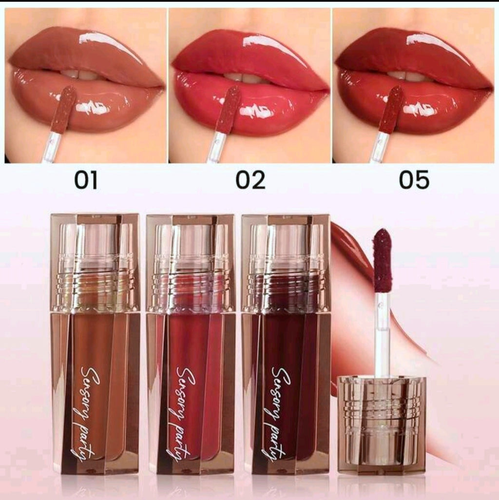 3 Moisturizing Mirror Effect Lip Gloss